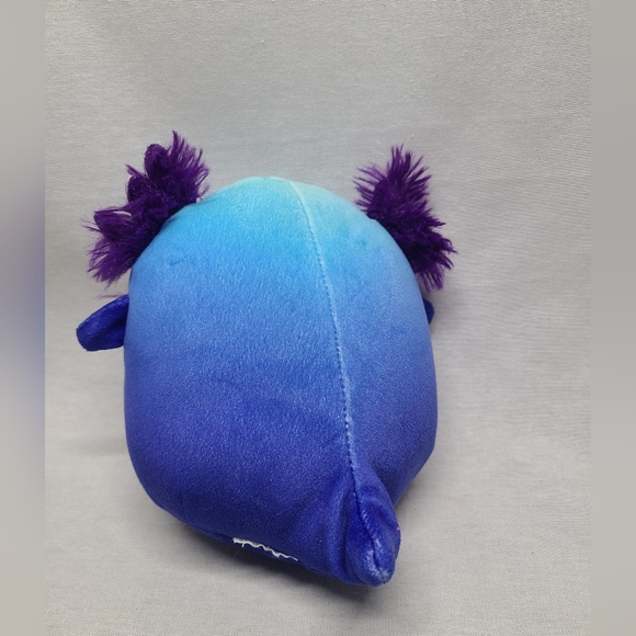 Squishmallow 5" Mystery Squad Series 2 Tobey The Axolotl Blue Plush - Picture 2 of 3
